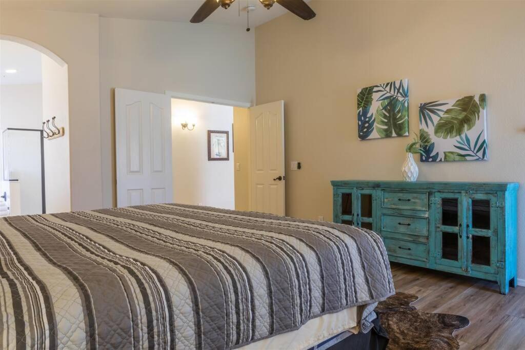 Private Paradise With Pool Heater, Spa, Billiards Avondale Exterior foto